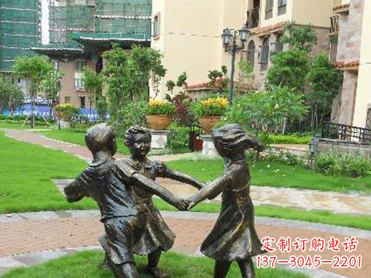 淄博小区铜雕儿童玩游戏人物雕塑