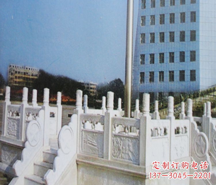 淄博校园汉白玉升旗台景观石雕