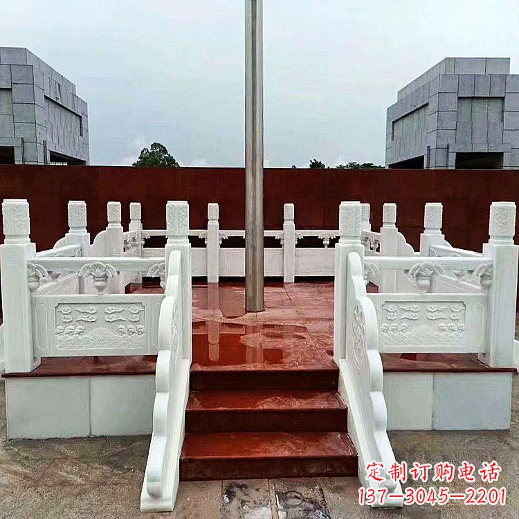淄博学校石雕升旗台
