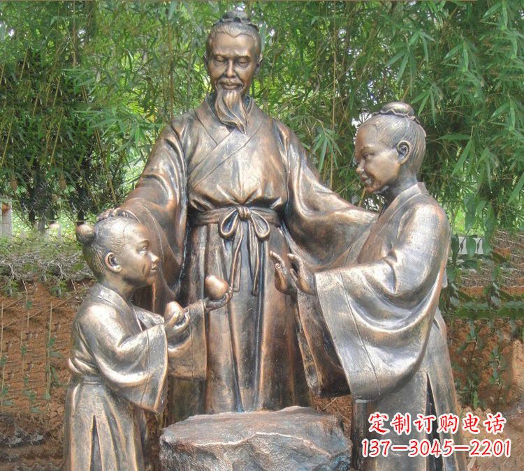 淄博寓言故事铜雕_孔融让梨