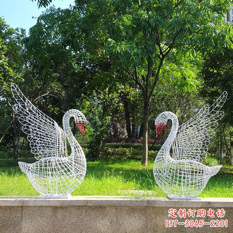 淄博展翅天鹅网格雕塑-上色款
