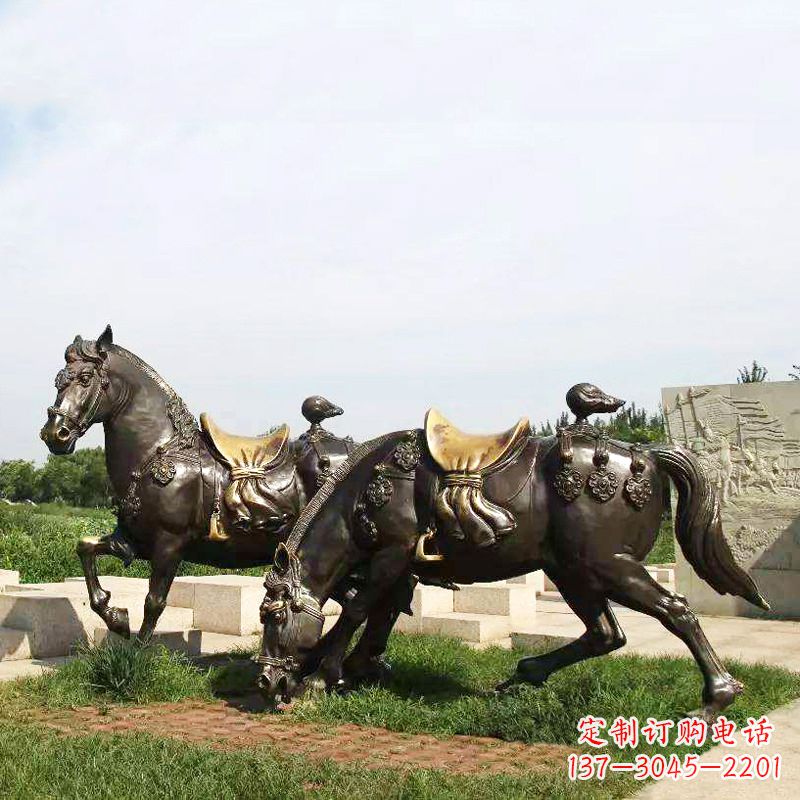 淄博战马群公园景区动物情景雕塑