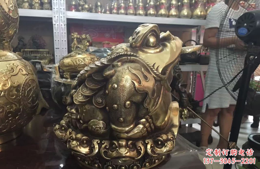 淄博招财金蟾动物铜雕