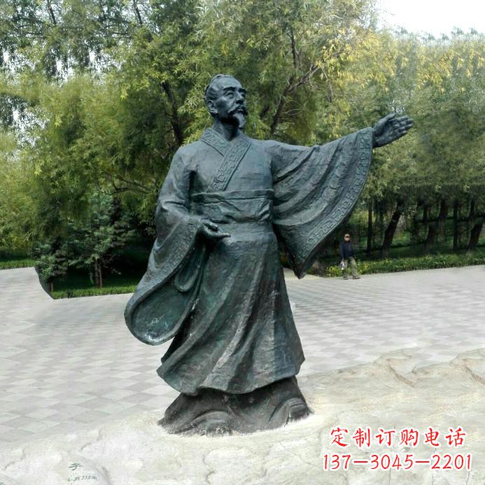 淄博中国历史名人战国时期儒家学派的代表人物荀子铜雕像