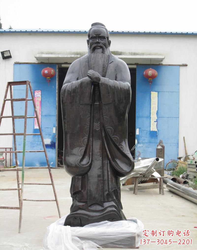 淄博铸铜孔子摆件