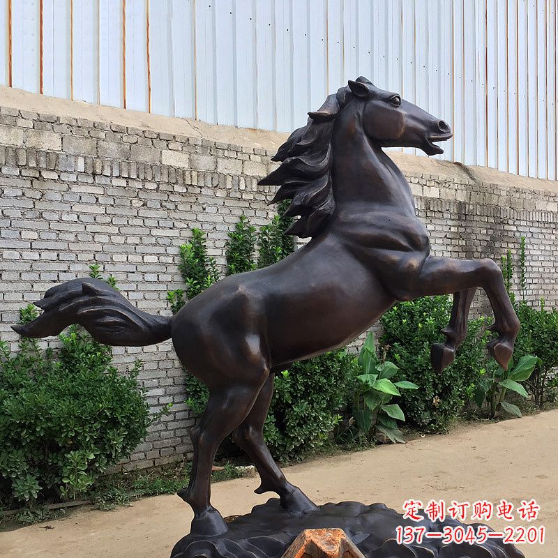 淄博铸铜马儿雕塑