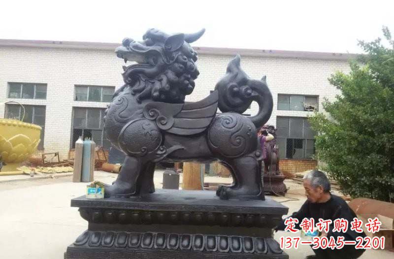 淄博铸铜门口貔貅雕塑