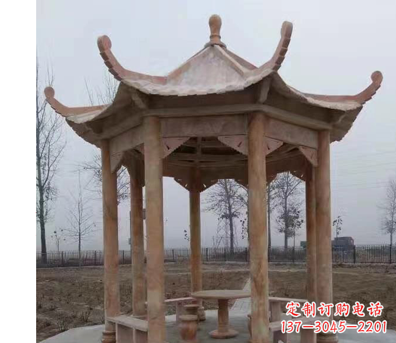 淄博公园晚霞红八角石雕凉亭